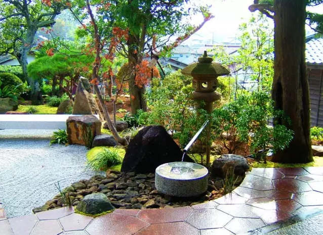 現(xiàn)代鄉(xiāng)村感的庭院景觀設(shè)計圖賞析